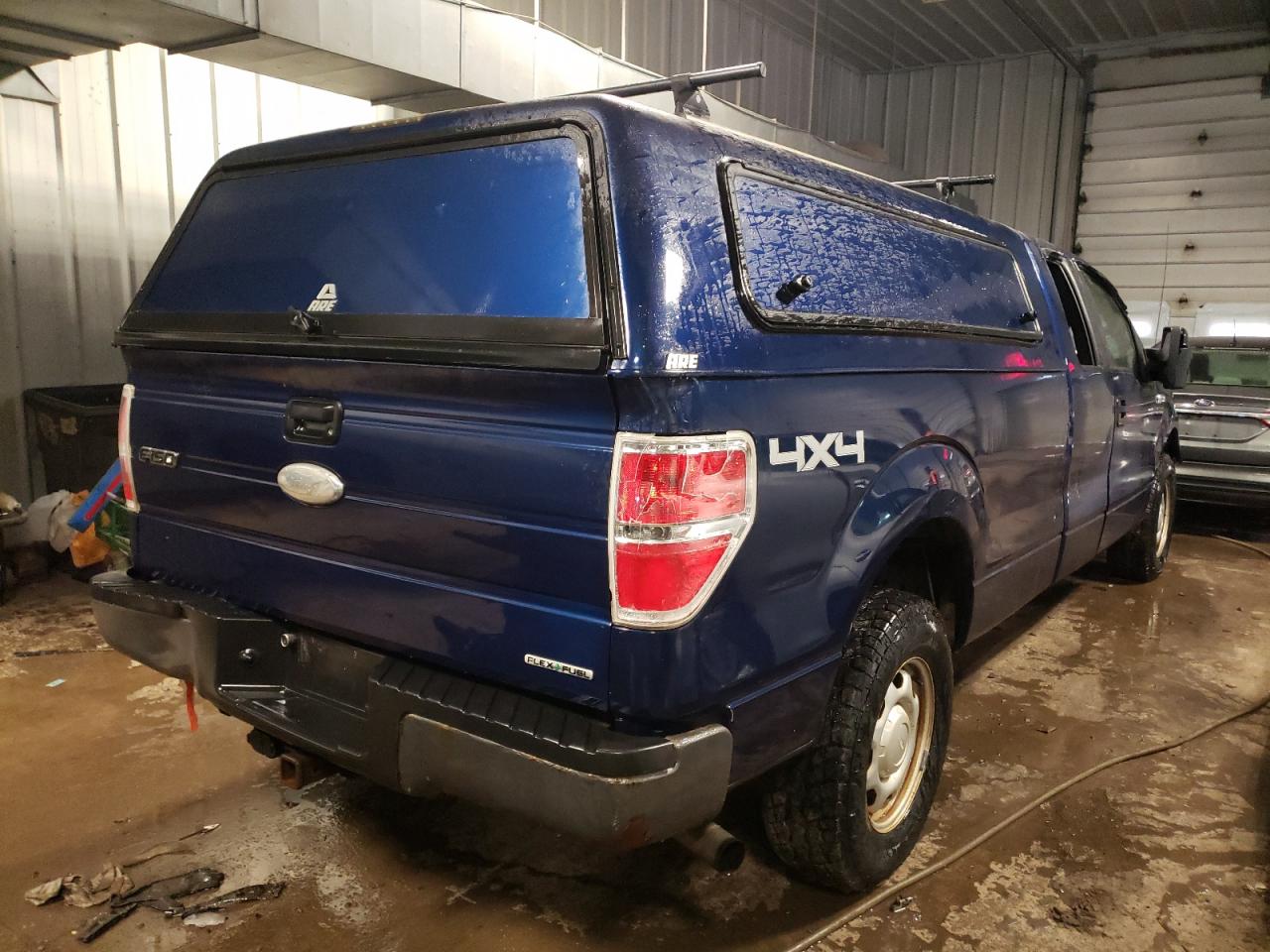 Photo 4 from auction – 2011 FORD F150 SUPER with VIN 1FTVX1EF9BKD95453