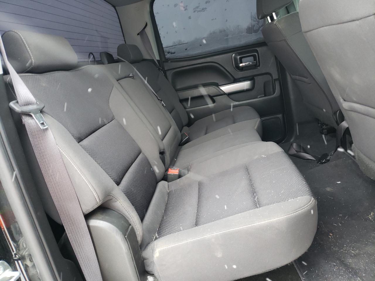 Photo 6 from auction – 2017 CHEVROLET SILVERADO with VIN 3GCUKREC0HG407424