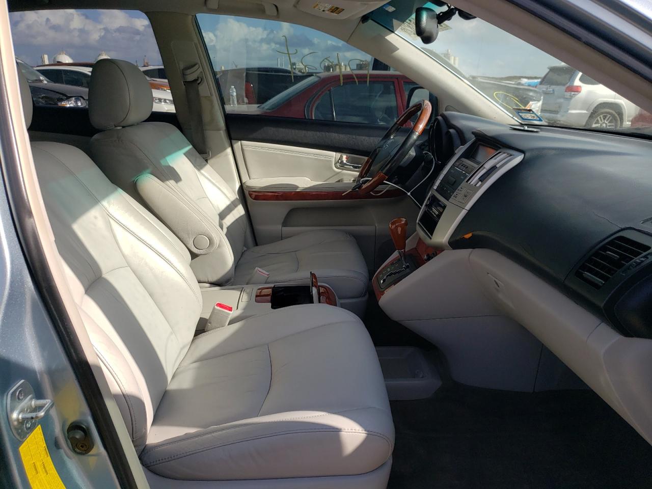 Photo 5 from auction – 2004 LEXUS RX 330 with VIN JTJGA31U840035189