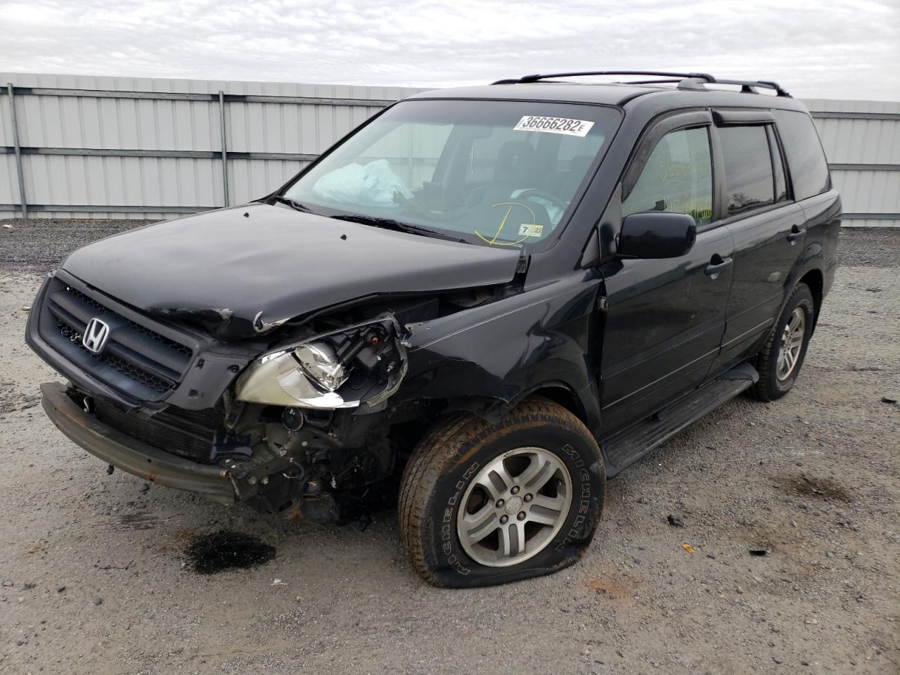 Photo 2 from auction – 2003 HONDA PILOT EXL with VIN 2HKYF18713H612417