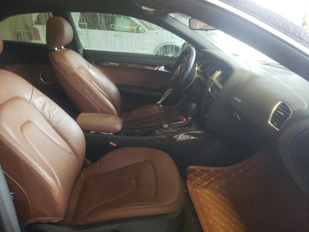 Photo 5 from auction – 2010 AUDI A5 PREMIUM with VIN WAULFAFR5AA007266