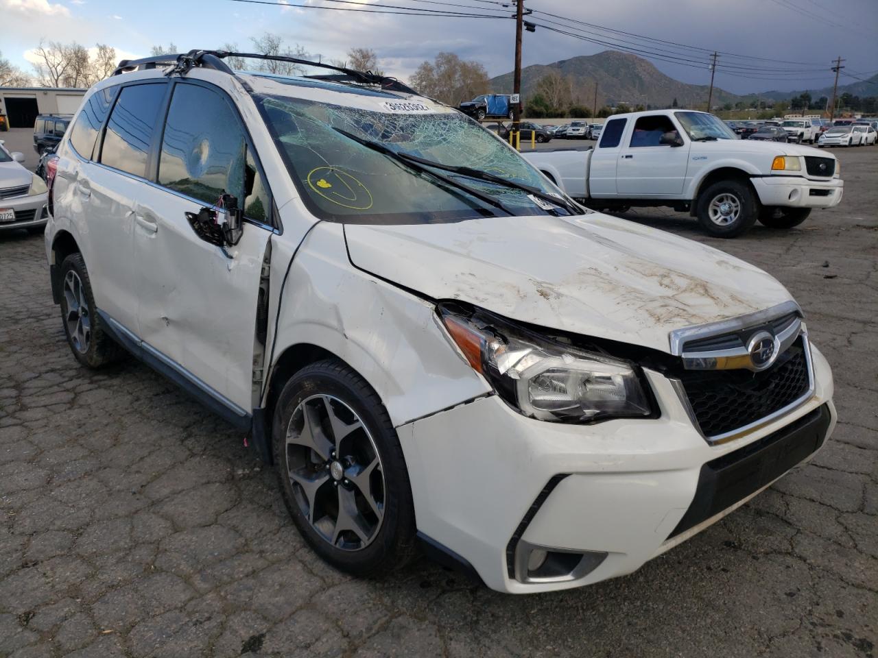 SUBARU FORESTER 2 2016 with VIN JF2SJGVC5GH493317 - Photo from auction