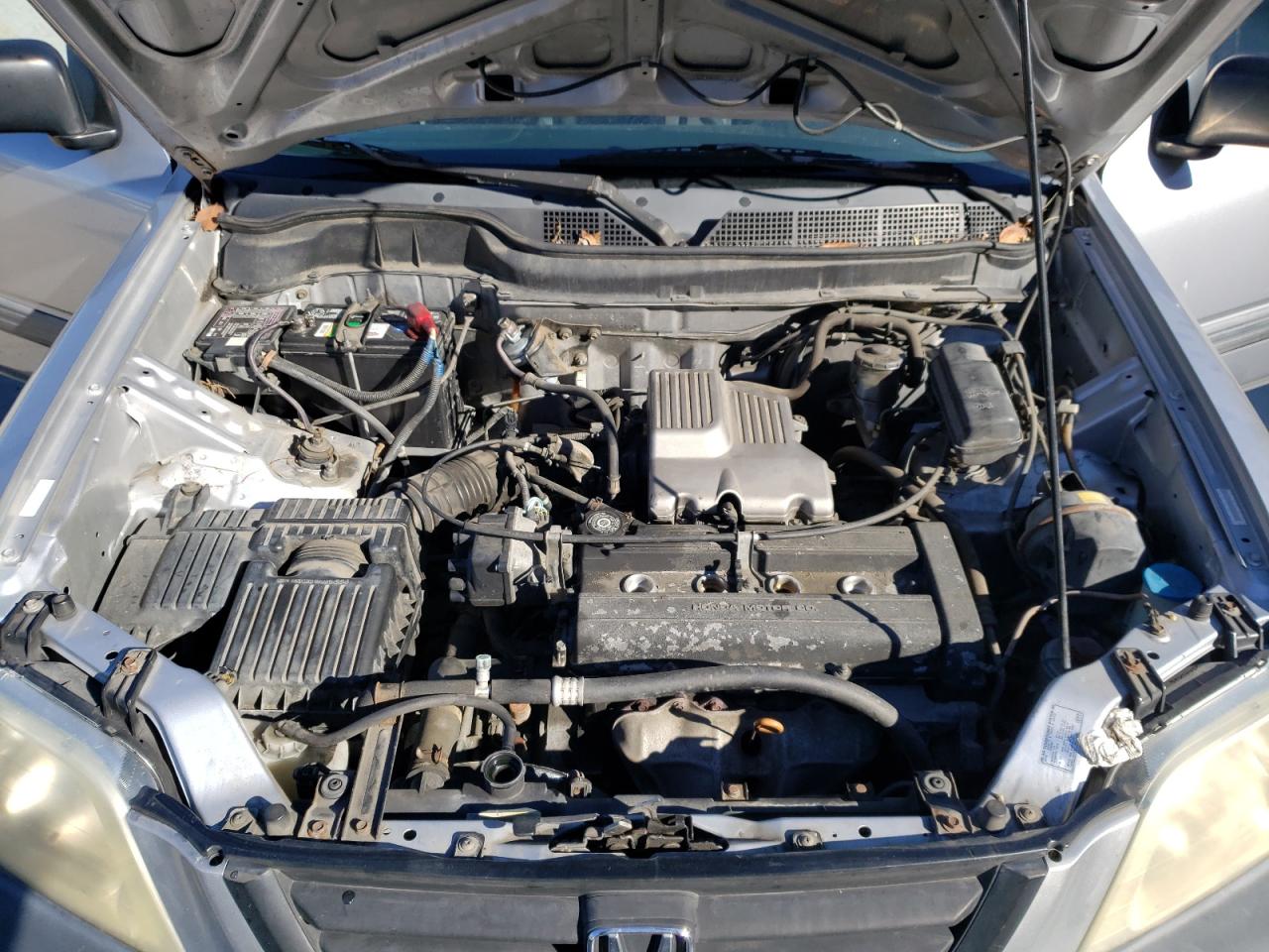 Photo 7 from auction – 2001 HONDA CR-V LX with VIN JHLRD18491C017374