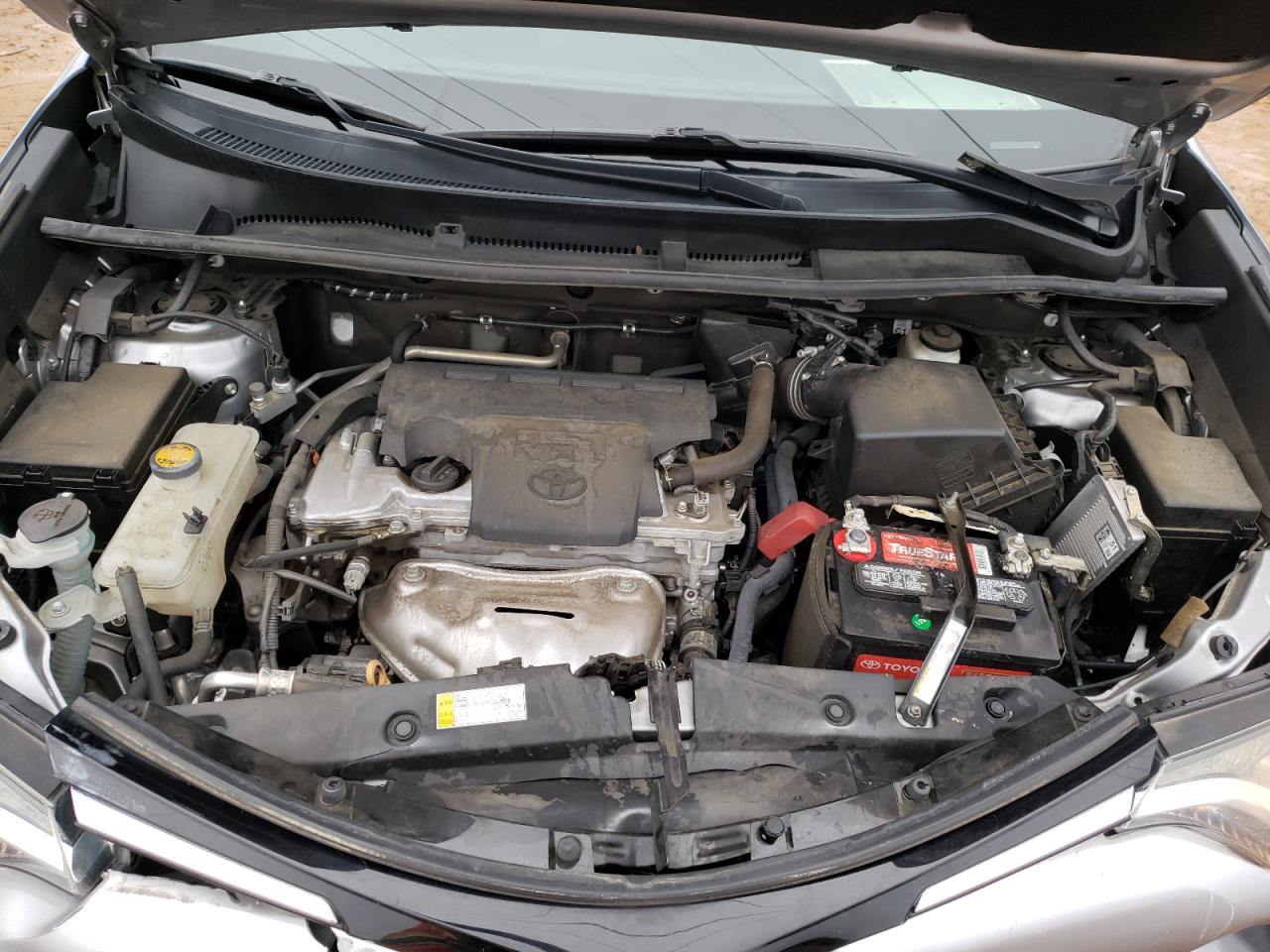Photo 7 from auction – 2017 TOYOTA RAV4 LE with VIN 2T3ZFREV5HW377414
