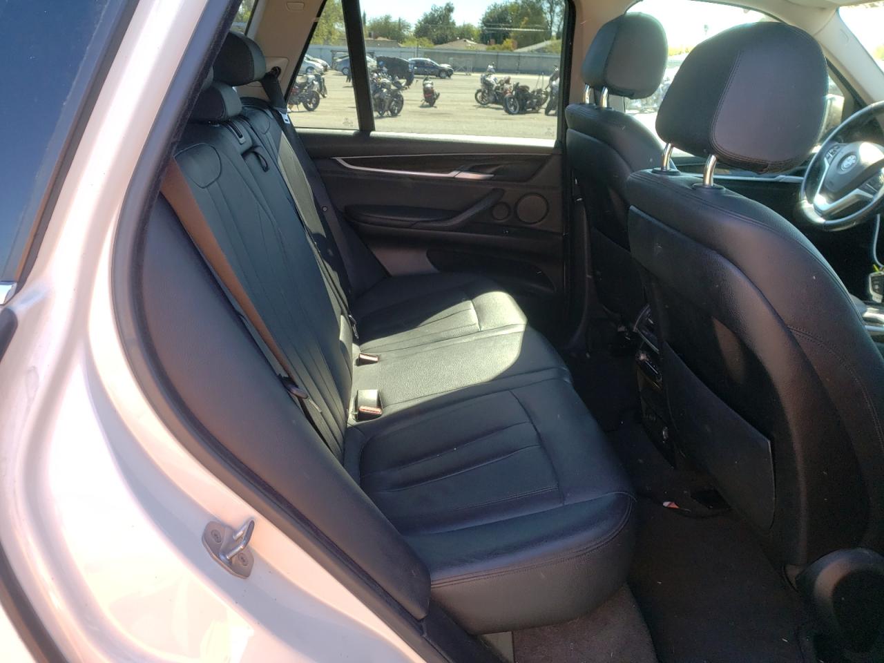 Photo 6 from auction – 2016 BMW X5 XDR40E with VIN 5UXKT0C52G0S74803