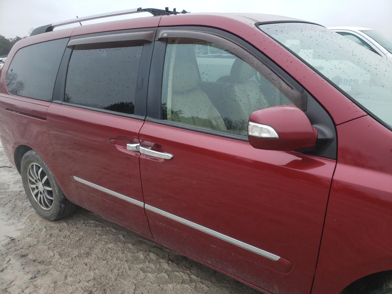 Photo 9 from auction – 2011 KIA SEDONA EX with VIN KNDMH4C72B6377312