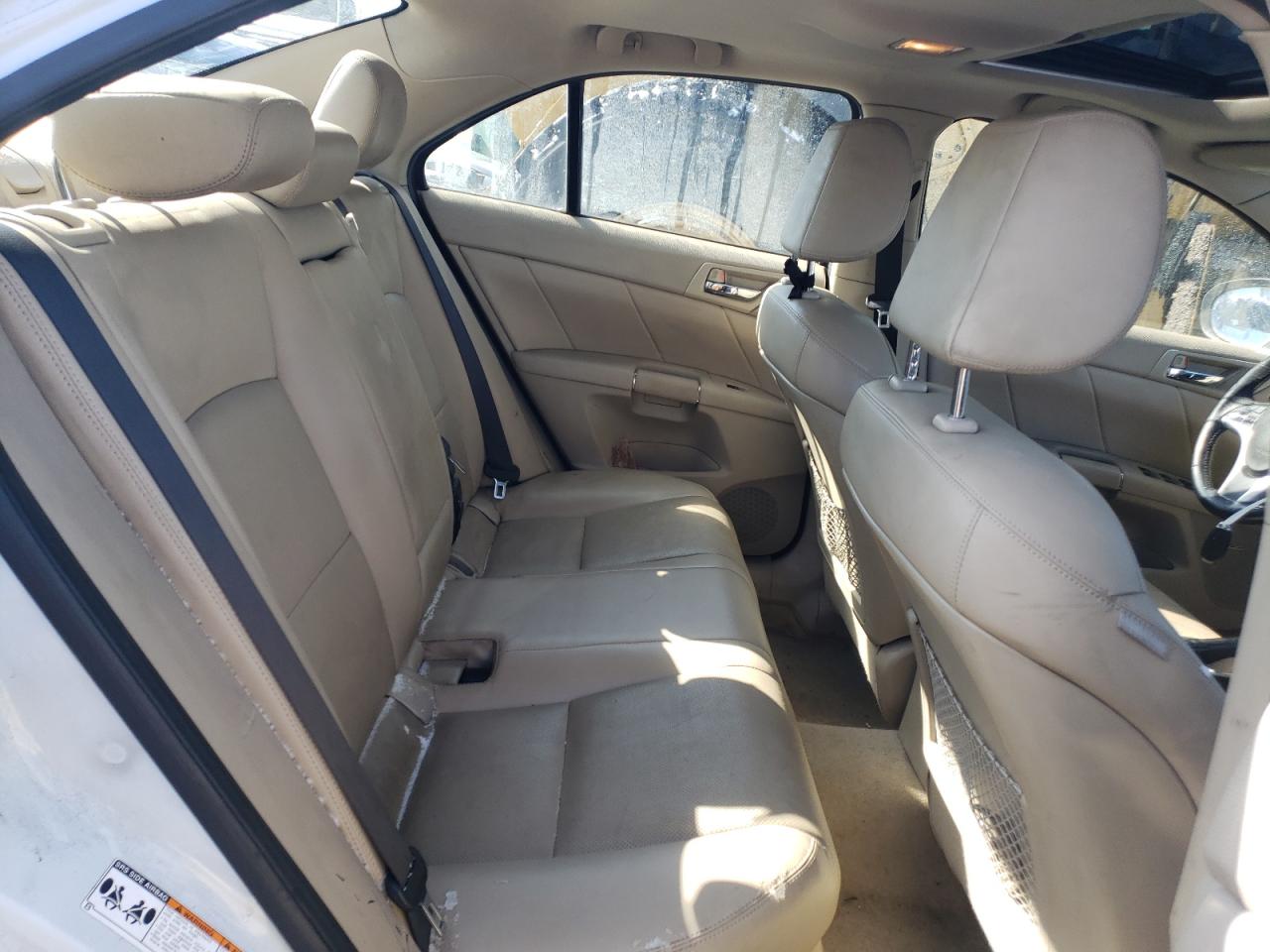 Photo 6 from auction – 2012 SUZUKI KIZASHI SP with VIN JS2RF9A85C6100603
