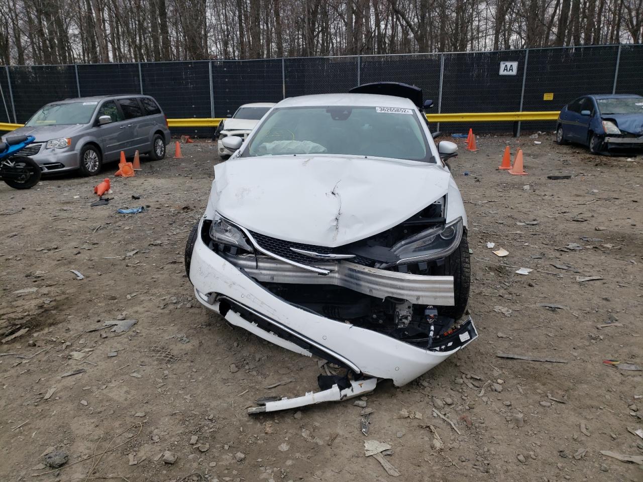 Photo 9 from auction – 2015 CHRYSLER 200 C with VIN 1C3CCCCG0FN572782