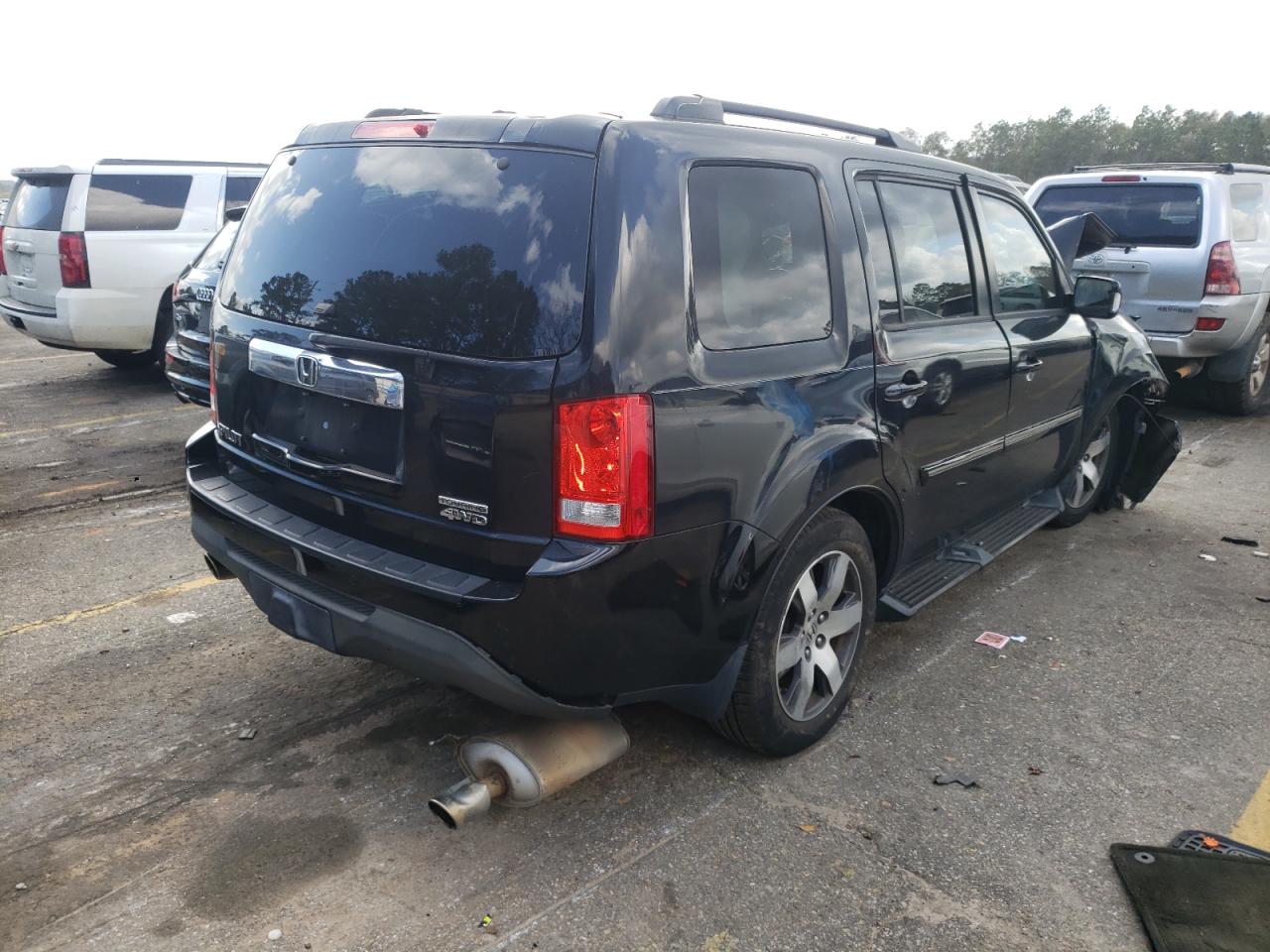 Photo 4 from auction – 2012 HONDA PILOT TOUR with VIN 5FNYF4H99CB052115