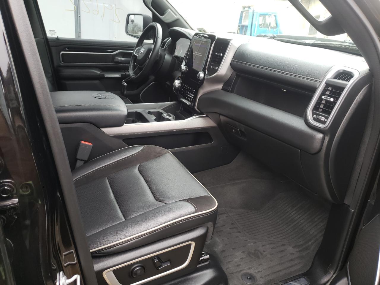 Photo 5 from auction – 2020 RAM 1500 LARAM with VIN 1C6SRFJT7LN320103