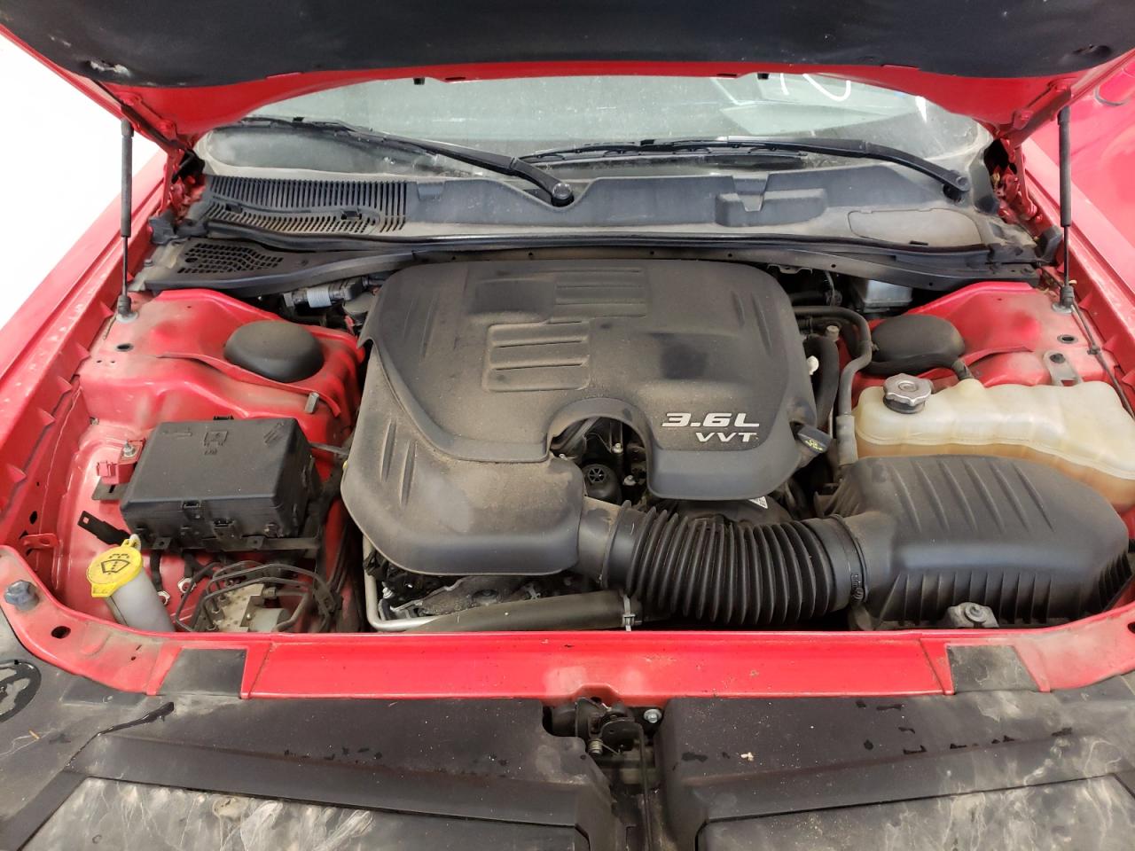 Photo 7 from auction – 2019 DODGE CHALLENGER with VIN 2C3CDZAG4KH574704