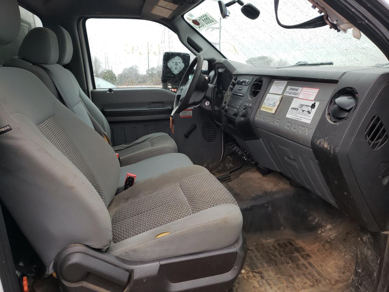 Photo 5 from auction – 2013 FORD F250 SUPER with VIN 1FTBF2B66DEA81647
