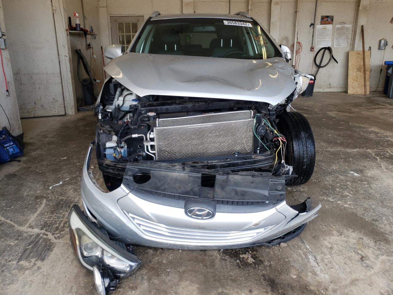 Photo 9 from auction – 2014 HYUNDAI TUCSON GLS with VIN KM8JUCAG4EU915032