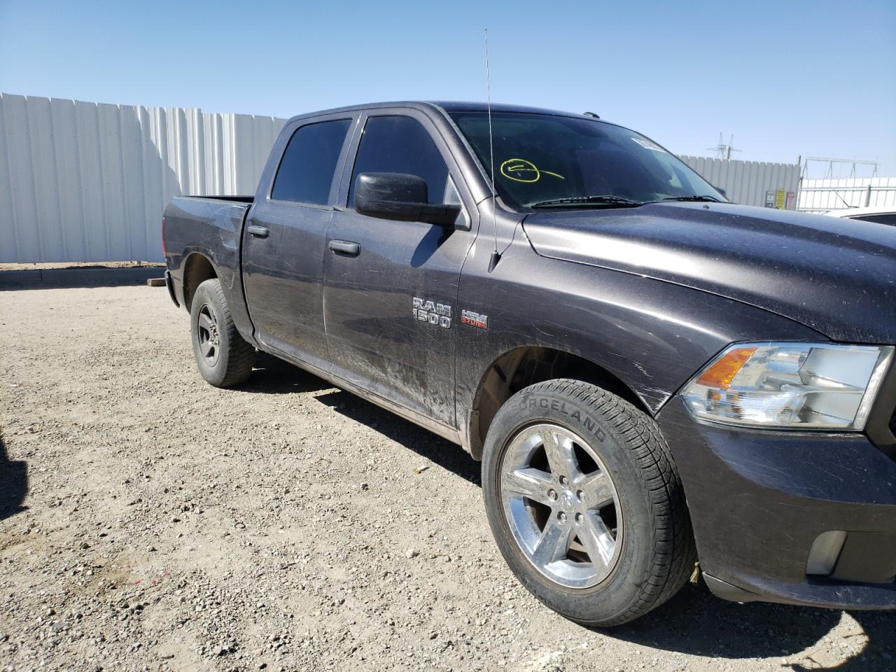 Photo 9 from auction – 2018 RAM 1500 ST with VIN 3C6RR7KT3JG167700