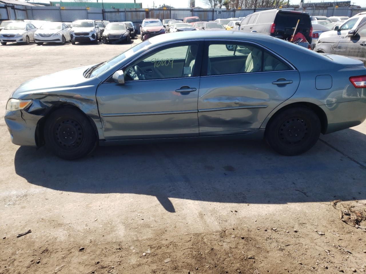 Photo 9 from auction – 2011 TOYOTA CAMRY BASE with VIN 4T1BF3EKXBU728242