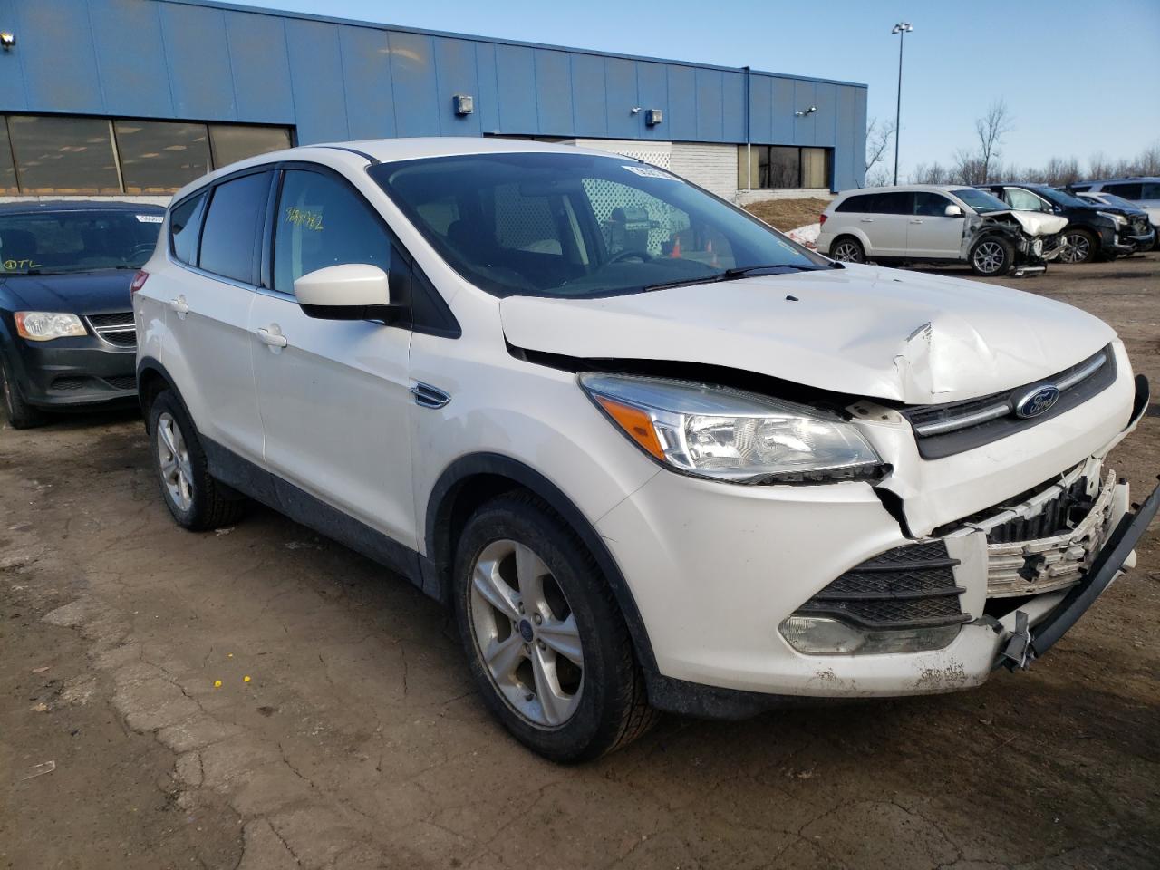FORD ESCAPE SE 2014 with VIN 1FMCU9GX6EUE31592 - Photo from auction