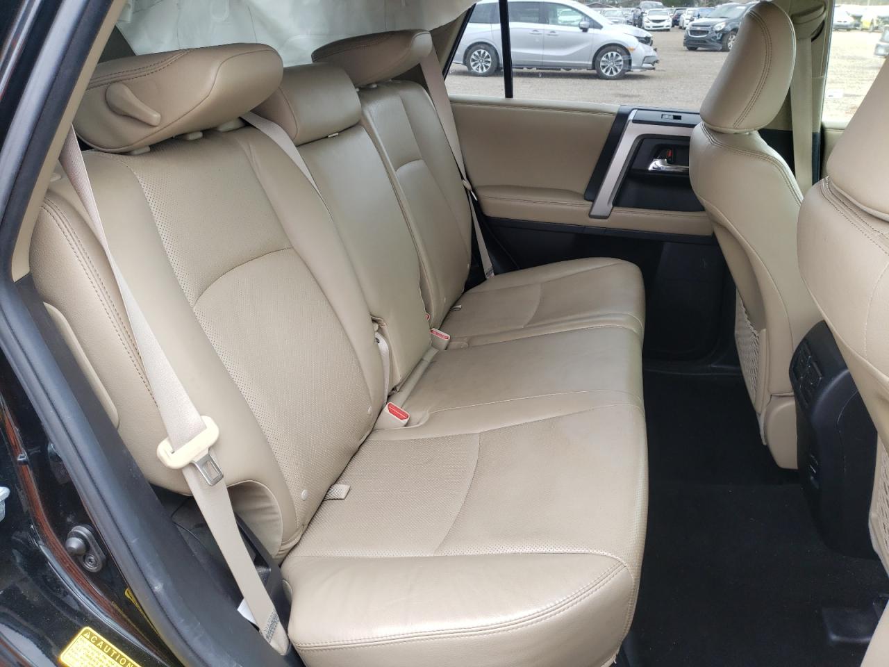 Photo 6 from auction – 2015 TOYOTA 4RUNNER SR with VIN JTEBU5JR9F5215679