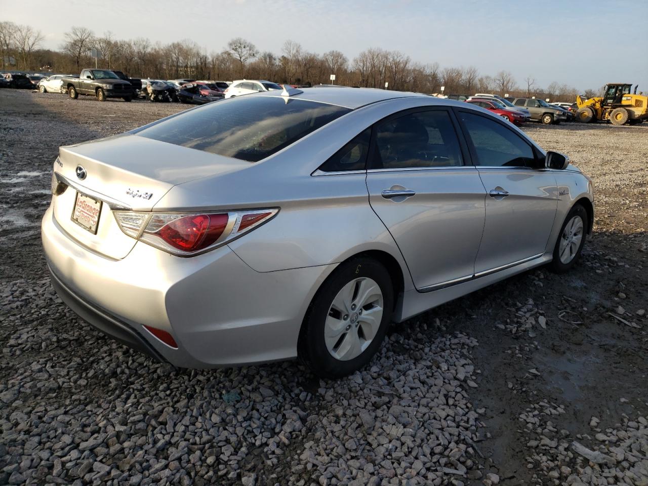 Photo 4 from auction – 2013 HYUNDAI SONATA HYB with VIN KMHEC4A42DA078958