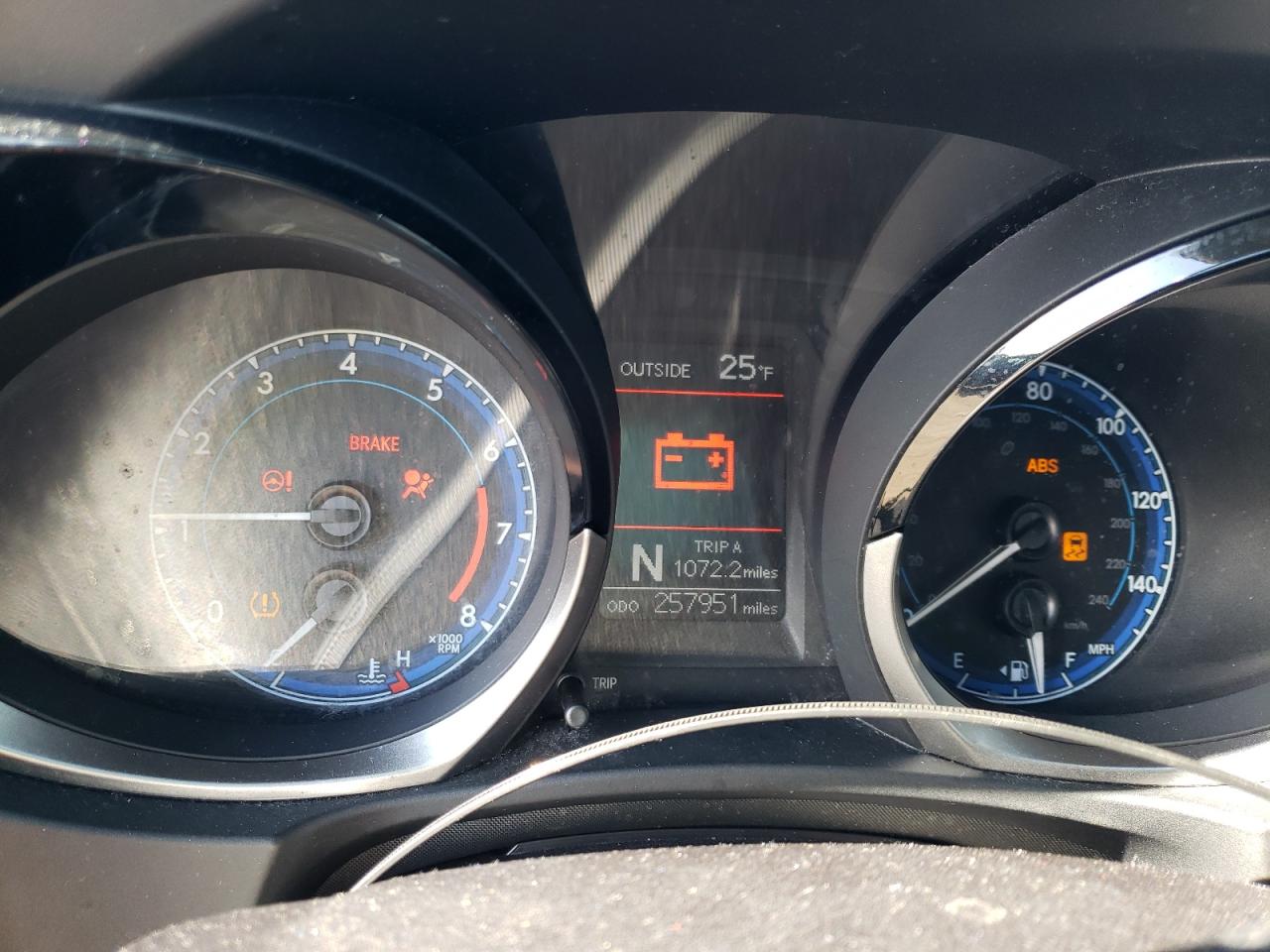 Фото 8 с аукциона – 2015 TOYOTA COROLLA L с VIN 2T1BURHE2FC248461
