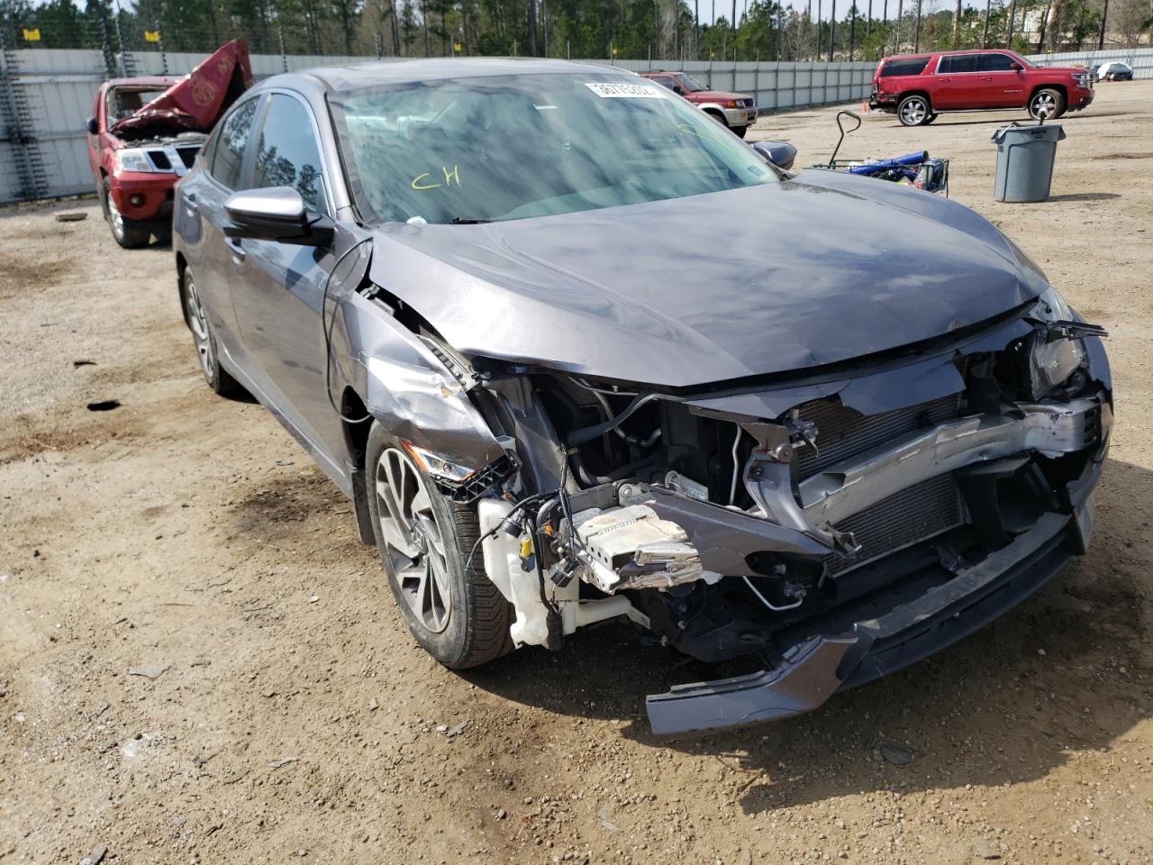HONDA CIVIC EX 2017 with VIN 19XFC2F77HE026163 - Photo from auction
