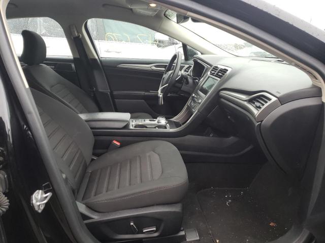 Photo 5 from auction – 2019 FORD FUSION SE with VIN 3FA6P0HD4KR247320