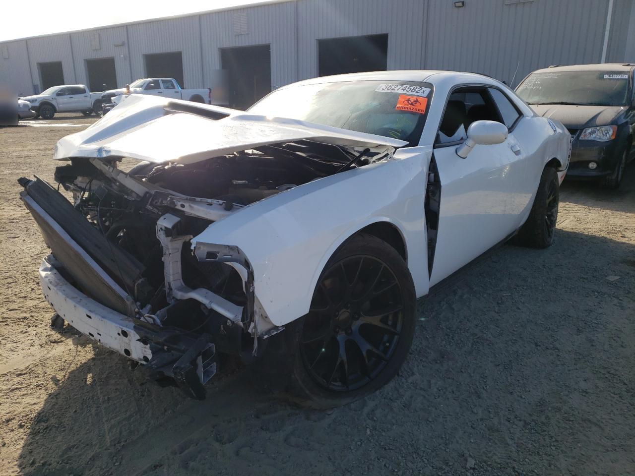 Photo 2 from auction – 2016 DODGE CHALLENGER with VIN 2C3CDZAG5GH195038