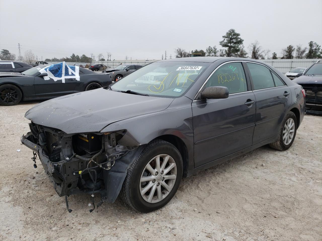 Photo 2 from auction – 2011 TOYOTA CAMRY BASE with VIN 4T4BF3EK7BR107224