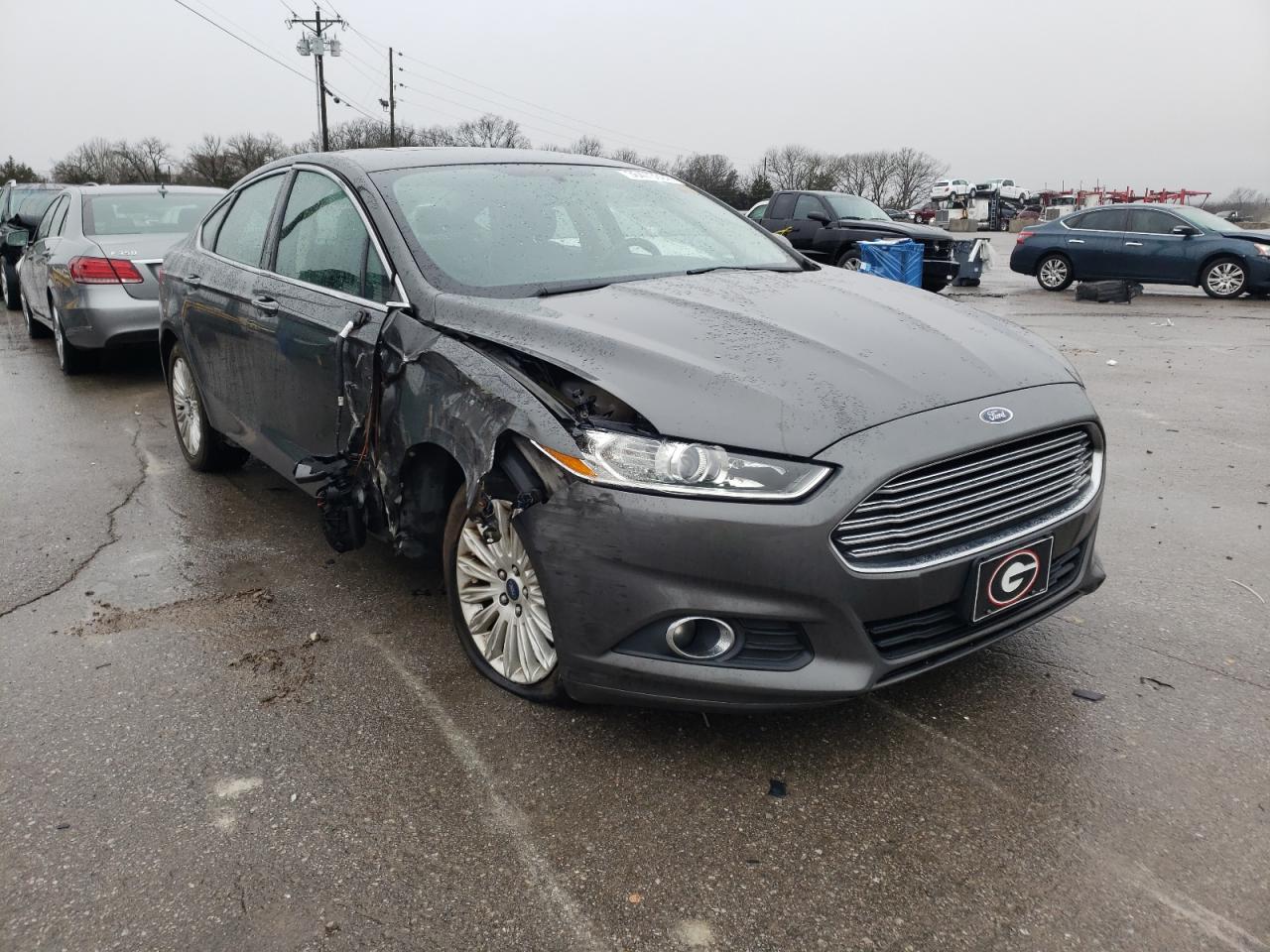 FORD FUSION SE 2016 with VIN 3FA6P0PU4GR252817 - Photo from auction