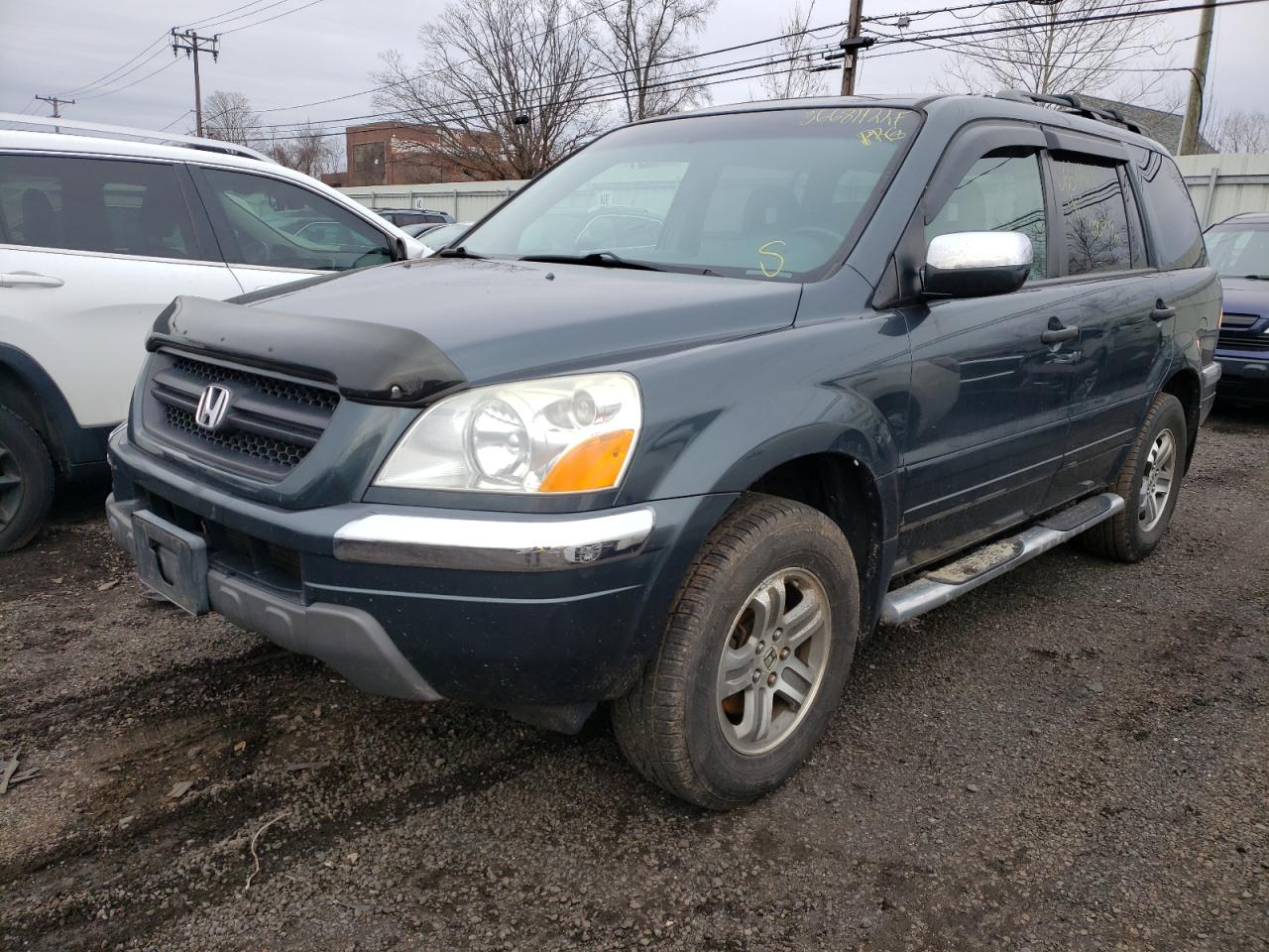 Photo 2 from auction – 2005 HONDA PILOT EXL with VIN 2HKYF18525H510738