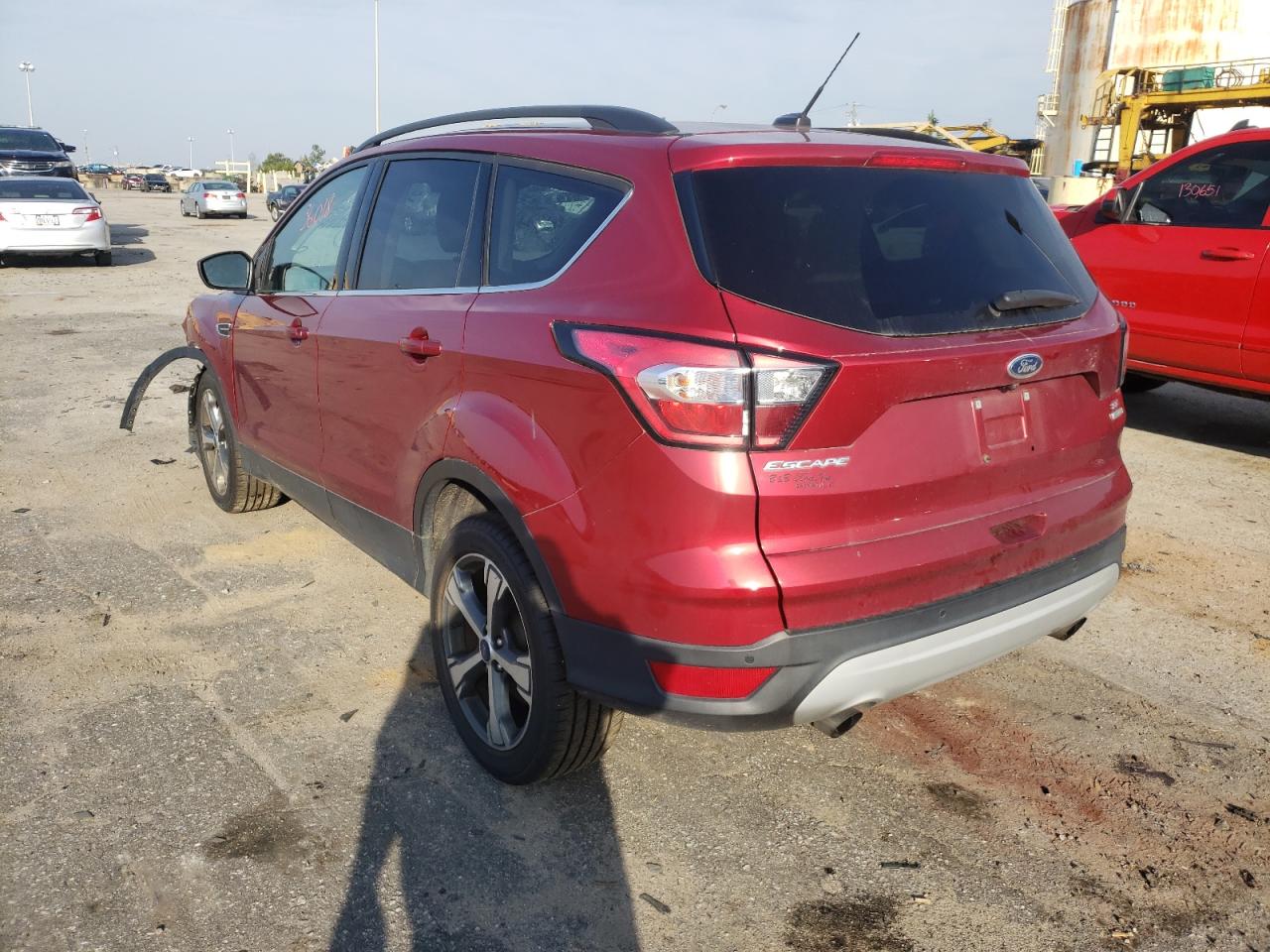 Photo 3 from auction – 2017 FORD ESCAPE SE with VIN 1FMCU0GD5HUD81919