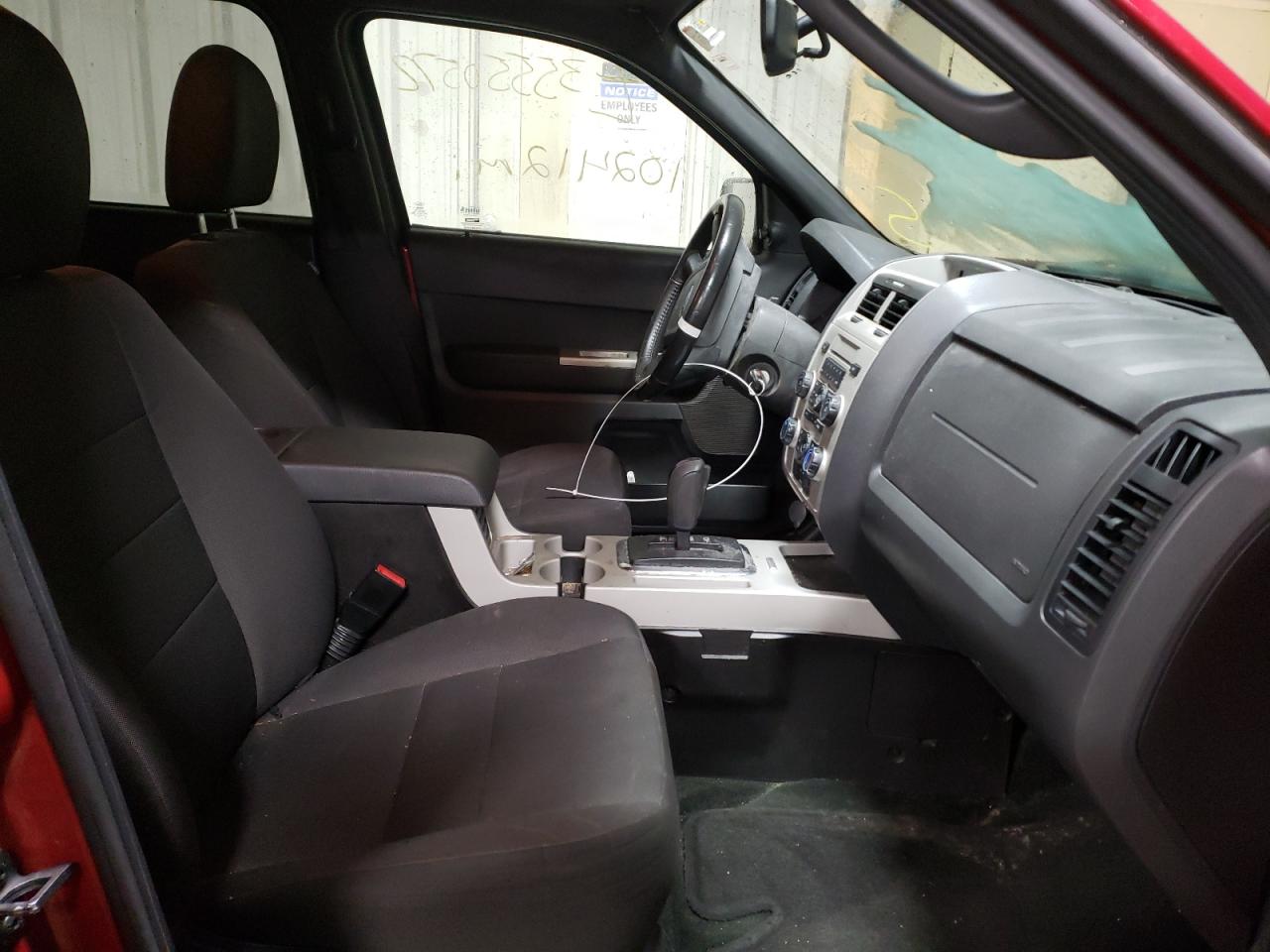 Photo 5 from auction – 2012 FORD ESCAPE XLT with VIN 1FMCU9DG3CKC40824