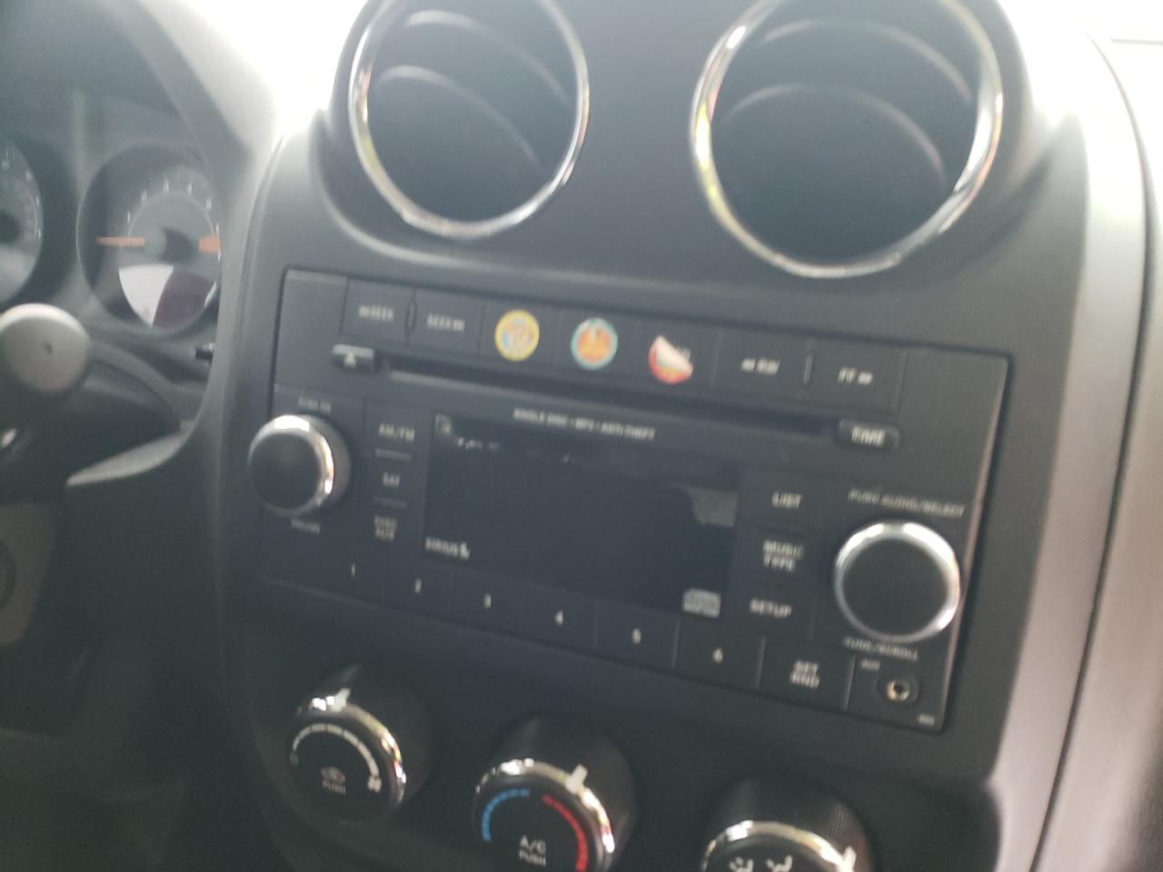 Photo 9 from auction – 2016 JEEP PATRIOT SP with VIN 1C4NJPBB2GD801302