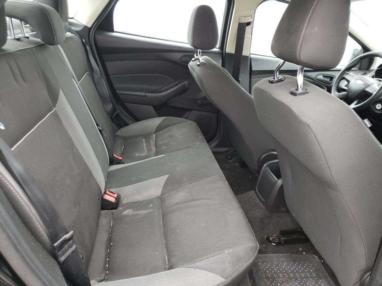 Photo 6 from auction – 2012 FORD FOCUS S with VIN 1FAHP3E23CL270360