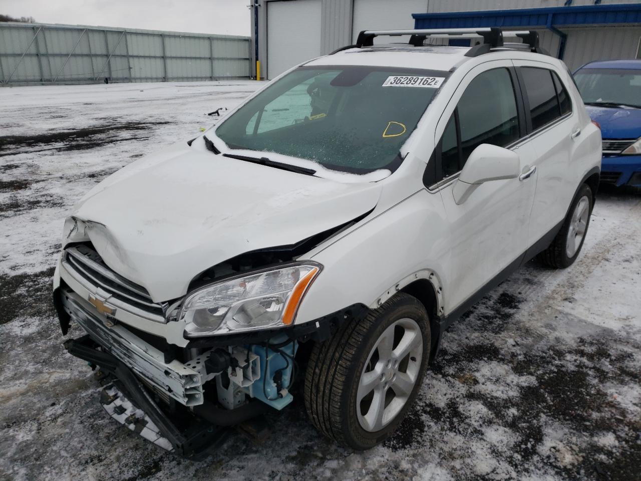 Photo 2 from auction – 2015 CHEVROLET TRAX LTZ with VIN KL7CJNSB0FB068217