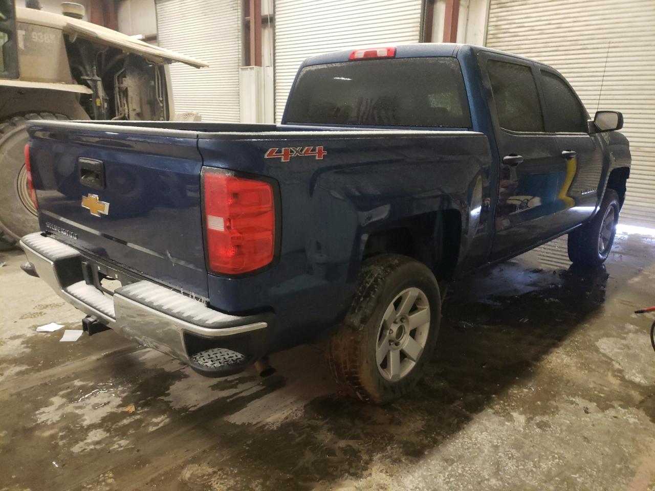 Photo 4 from auction – 2016 CHEVROLET SILVERADO with VIN 3GCUKNEC4GG311738