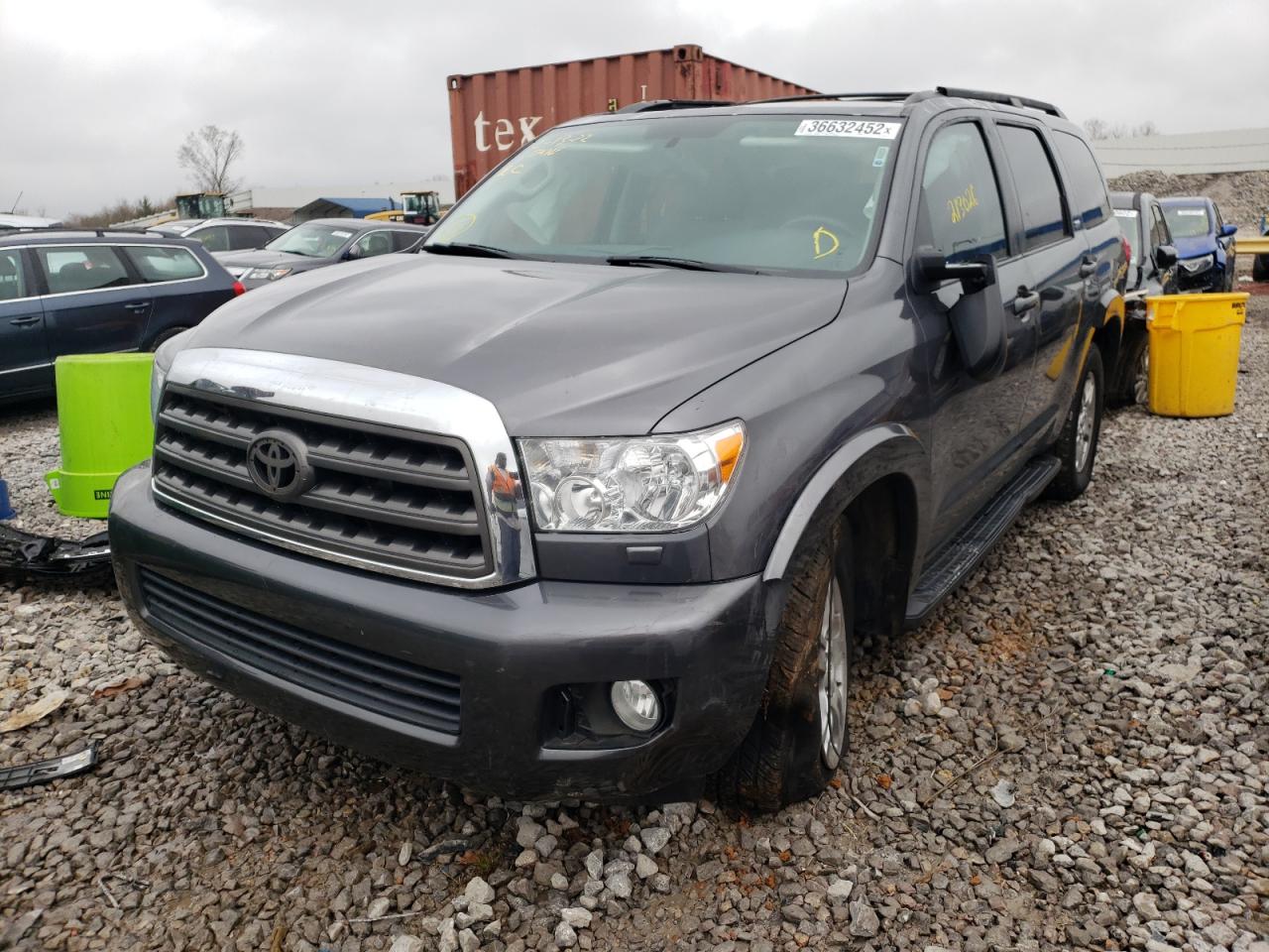 Photo 2 from auction – 2011 TOYOTA SEQUOIA SR with VIN 5TDZY5G19BS034093
