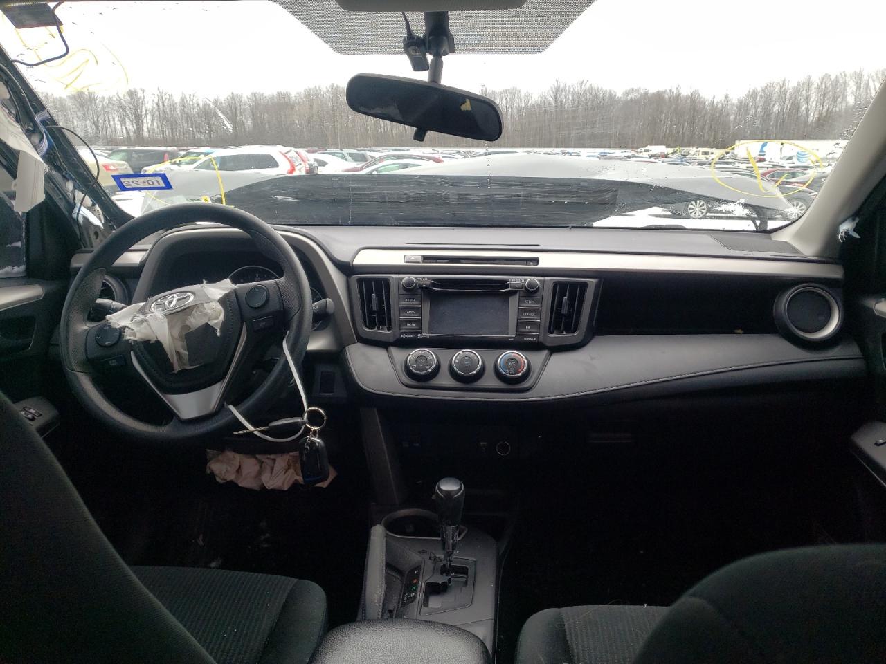 Photo 9 from auction – 2016 TOYOTA RAV4 LE with VIN 2T3BFREV6GW479160