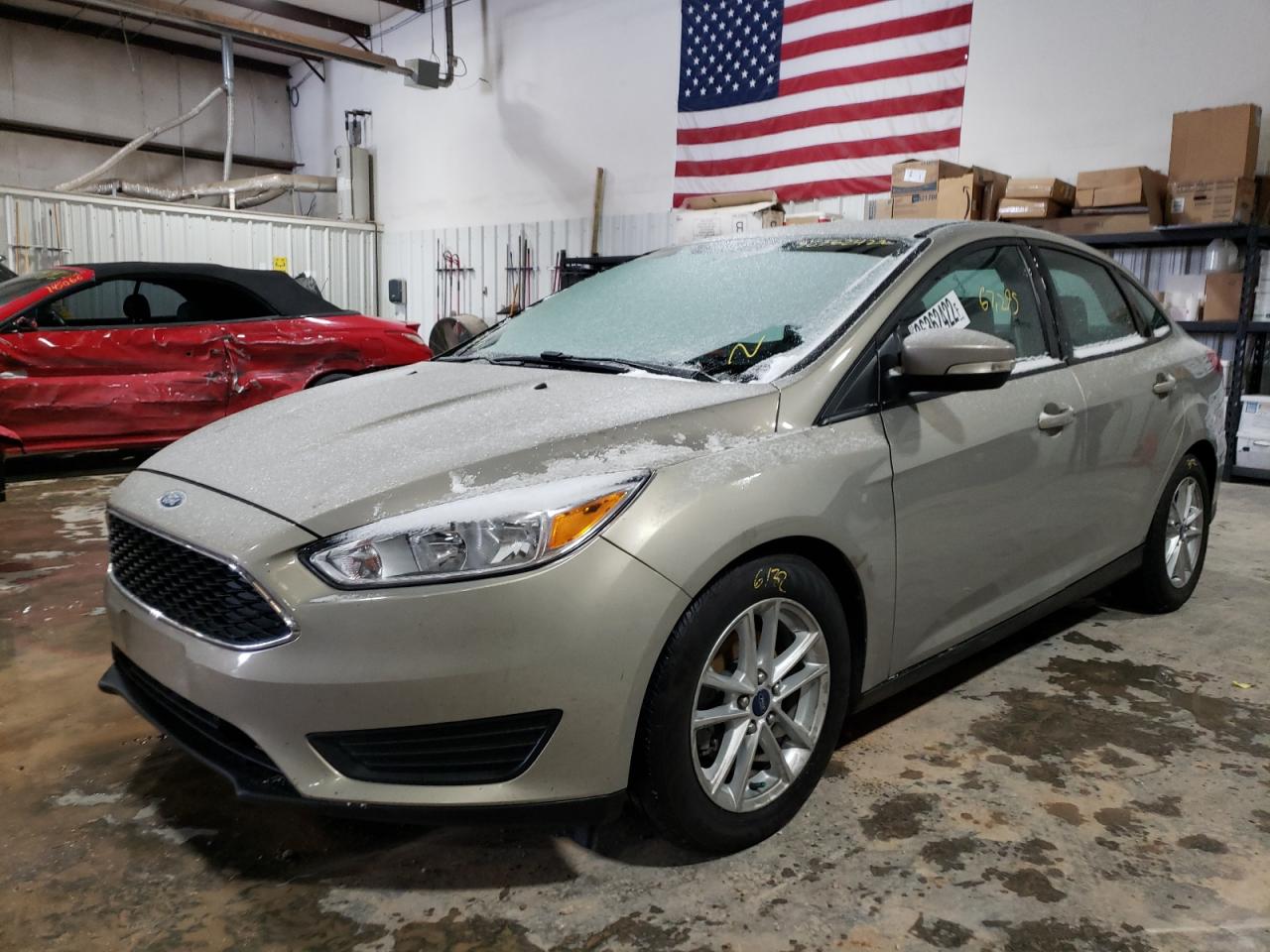 Photo 2 from auction – 2016 FORD FOCUS SE with VIN 1FADP3F22GL245159