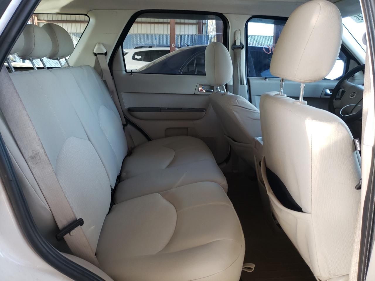 Photo 6 from auction – 2008 MERCURY MARINER with VIN 4M2CU81178KJ40757