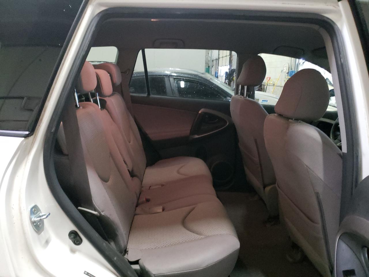 Photo 6 from auction – 2008 TOYOTA RAV4 with VIN JTMBD33V286089438
