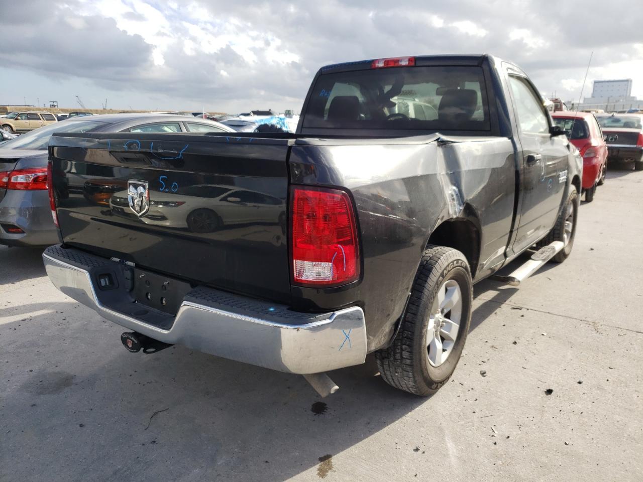 Photo 4 from auction – 2018 RAM 1500 ST with VIN 3C6JR6AG1JG238467