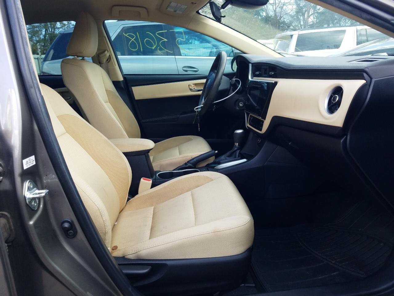 Photo 5 from auction – 2018 TOYOTA COROLLA L with VIN 2T1BURHE6JC041242