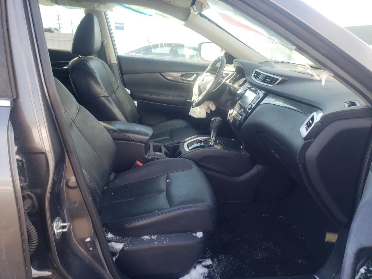 Photo 5 from auction – 2015 NISSAN ROGUE S with VIN 5N1AT2MVXFC752353