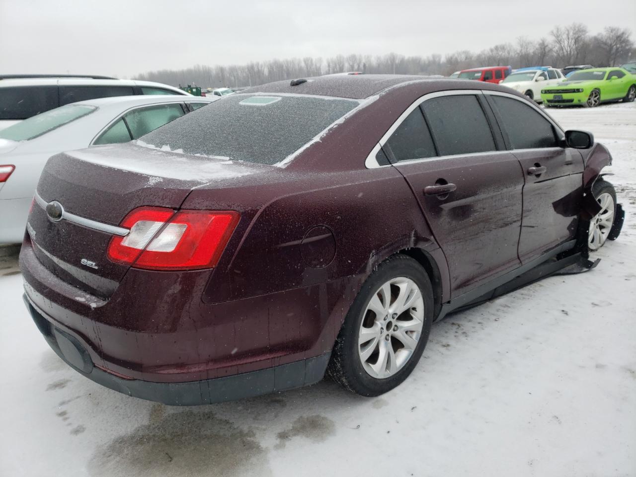Photo 4 from auction – 2011 FORD TAURUS SEL with VIN 1FAHP2EW5BG115832
