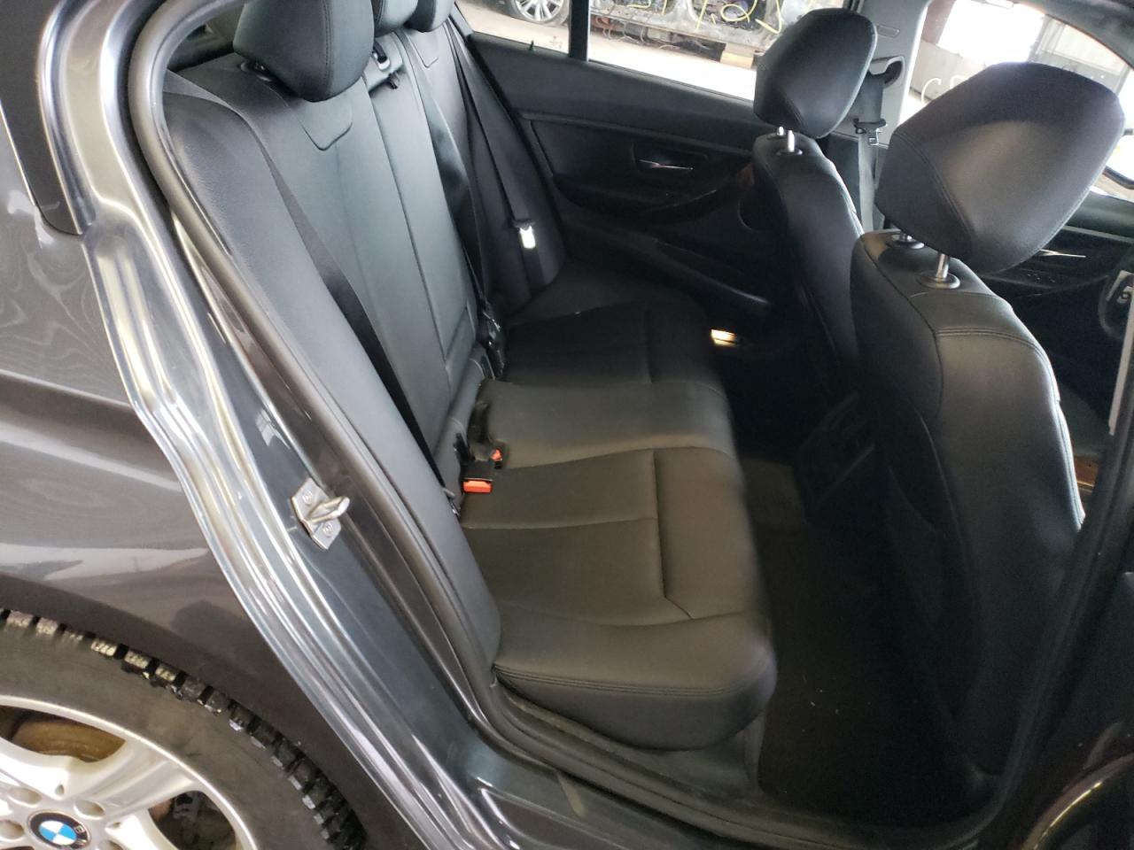 Photo 6 from auction – 2013 BMW 328 XI with VIN WBA3B3G52DNR80962