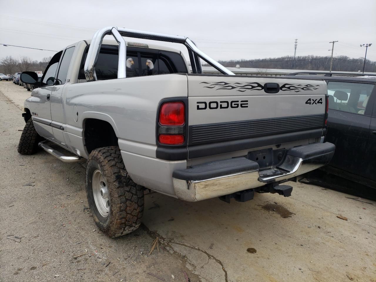 Photo 3 from auction – 2001 DODGE BR1500 with VIN 3B7HF13Z31M267858