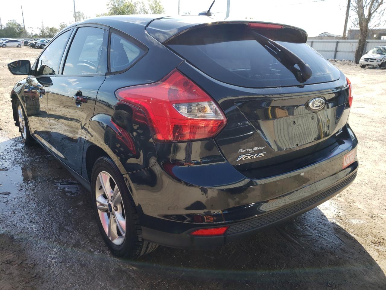 Photo 3 from auction – 2013 FORD FOCUS SE with VIN 1FADP3K2XDL338061