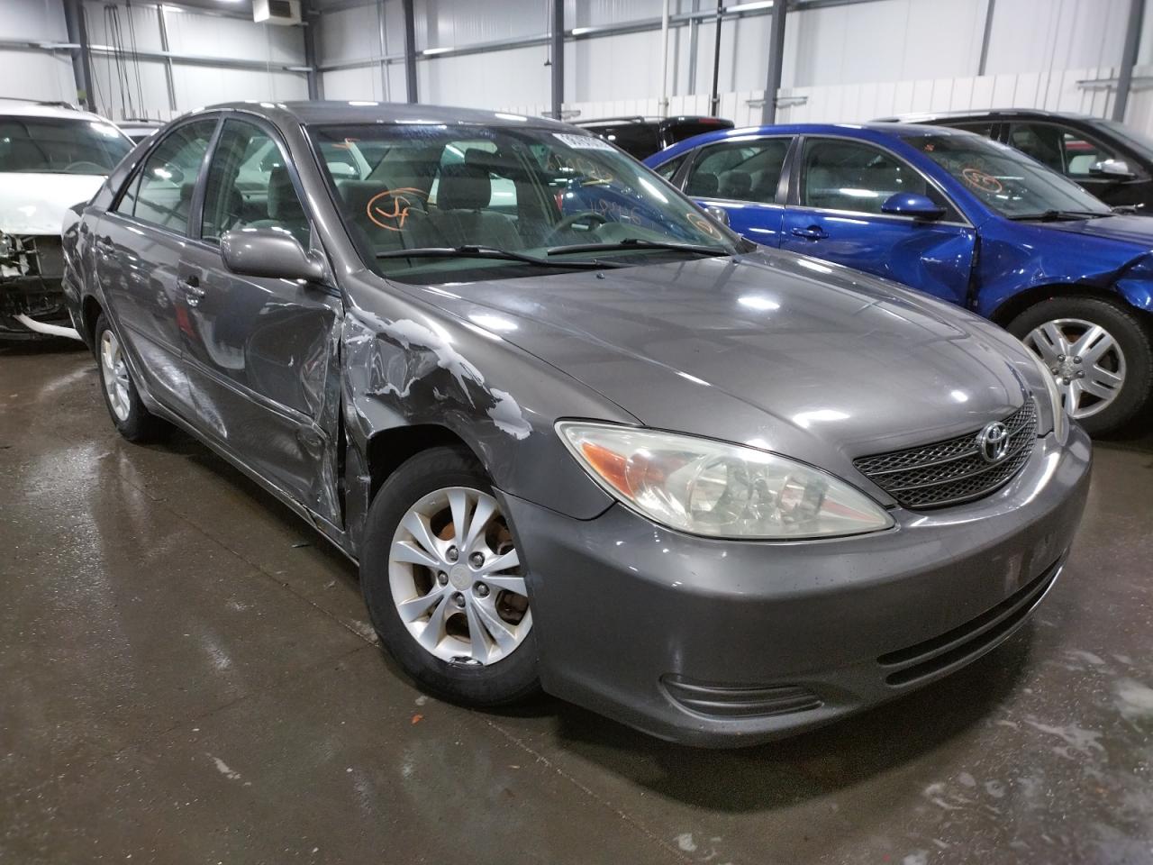 Photo 1 from auction – 2004 TOYOTA CAMRY LE with VIN 4T1BF32K64U580257