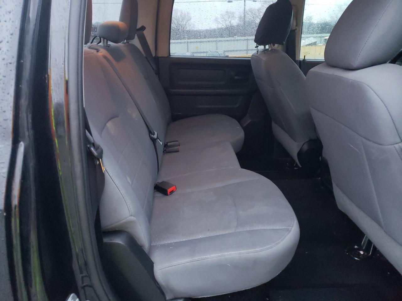 Photo 6 from auction – 2014 RAM 1500 ST with VIN 1C6RR7KT8ES468123