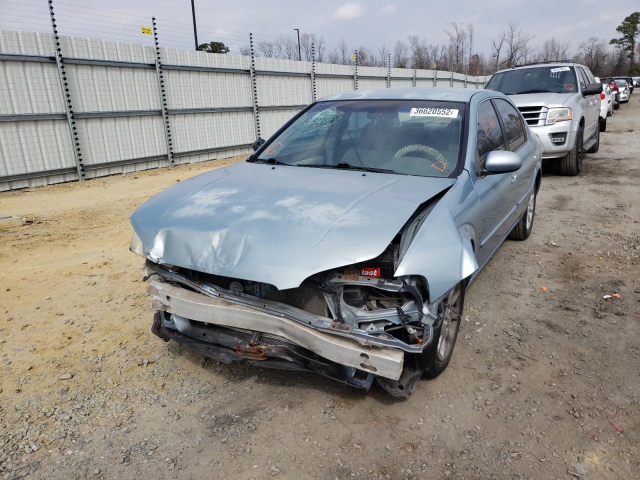 Photo 2 from auction – 2000 NISSAN MAXIMA with VIN JN1CA31D6YT536865